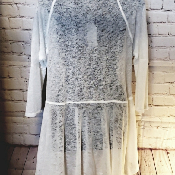 THE SOFTEST Knit Cover-Up🕊 - Picture 5 of 6